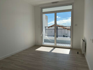  Appartement à louer 2 pièces 35 m²