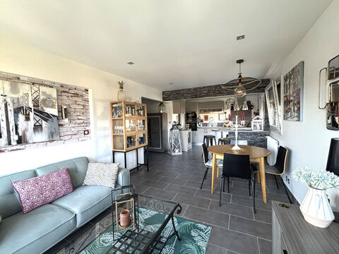   Magnifique T3 au centre ville de la Motte Servolex Appartement - 3 pi�ce(s) - 67 m�