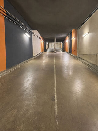  Parking / Garage à vendre 21 m² Paris