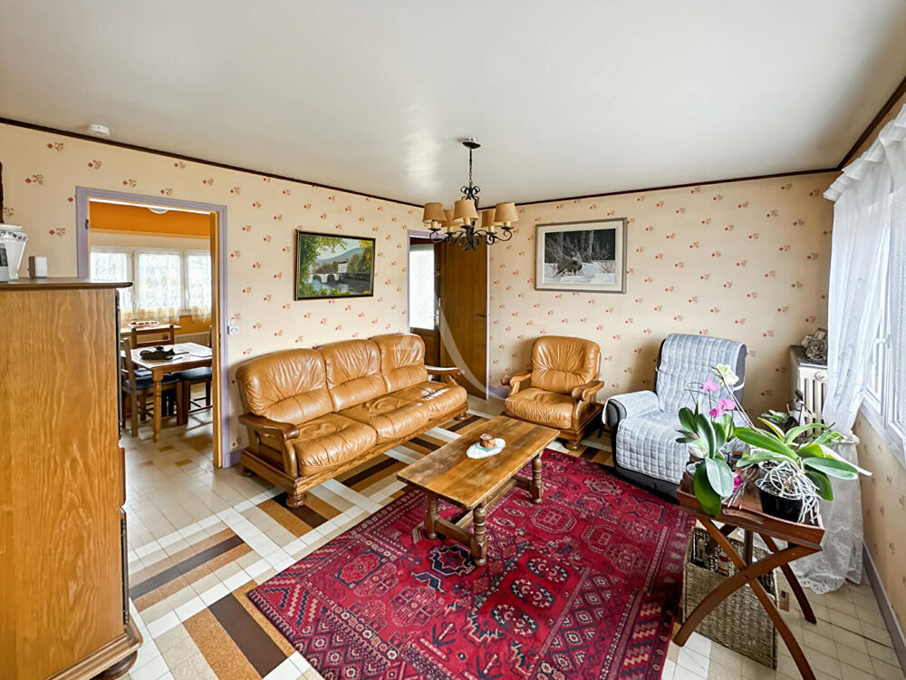 Vente Maison ETREPAGNY HYPER ENTRE VILLE SOUS SOL 3 chambres Etrepagny