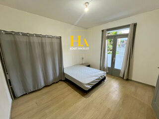  Immeuble à vendre 7 pièces 193 m²