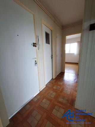  Appartement à louer 2 pièces 43 m²