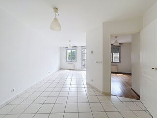 Vente Appartement EXCLUSIVITÉ  Appartement 48 m2 immeuble de 2010. Saint etienne