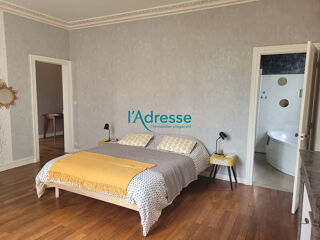  Maison � vendre 10 pi�ces 300 m�