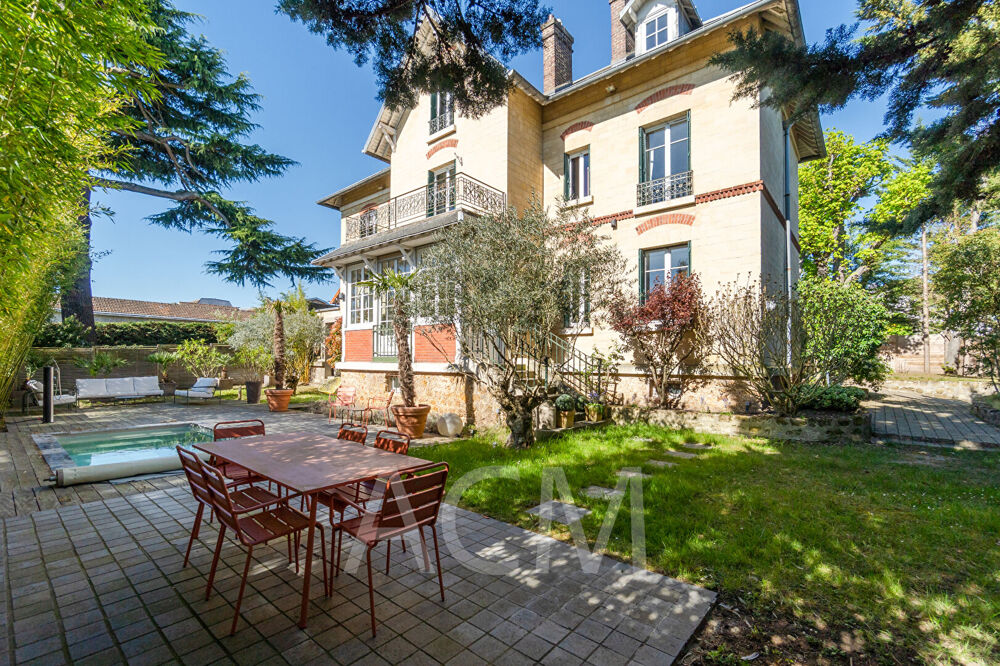 à vendre  Maison Le Mesnil-le-Roi (78600)