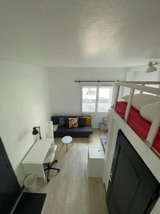  Appartement à louer 1 pièce 16 m²