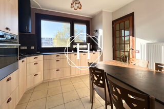  Appartement à vendre 4 pièces 77 m²