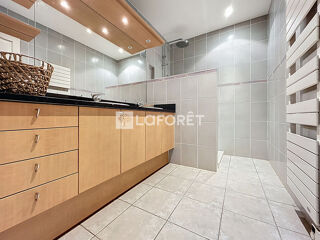  Maison  vendre 9 pices 200 m