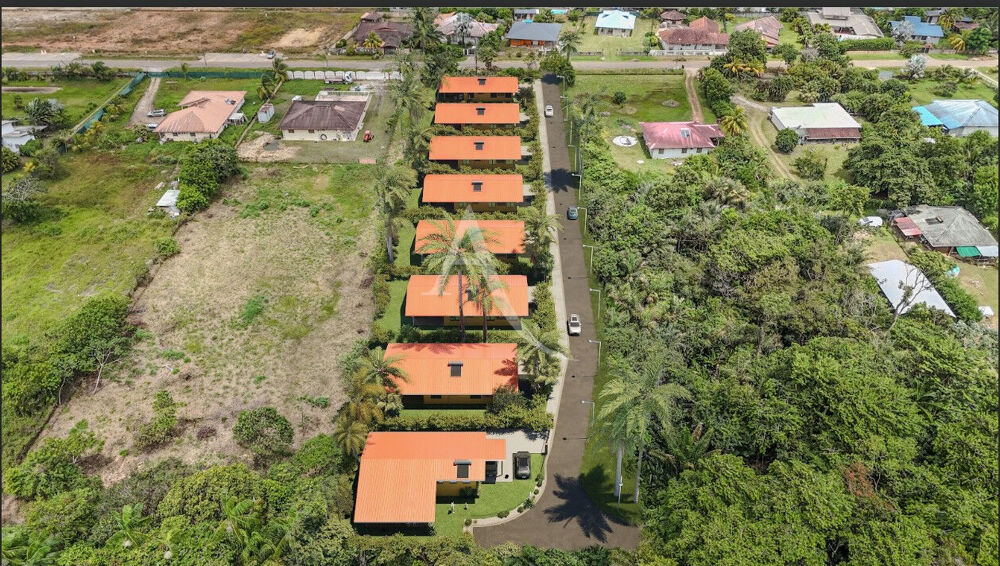 LE CLOS DU PRE - 8 VILLAS NEUVES - MACOURIA - PREFONTAINE