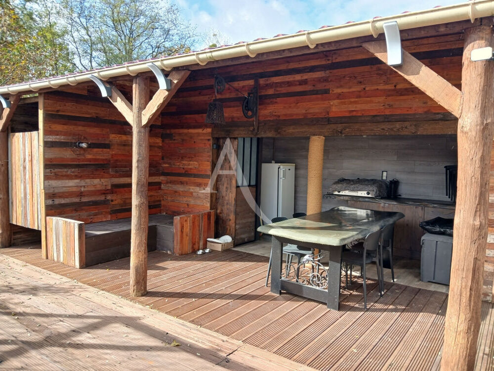 Maison Mouzeuil-saint-martin - 4 chambres - 127 m²