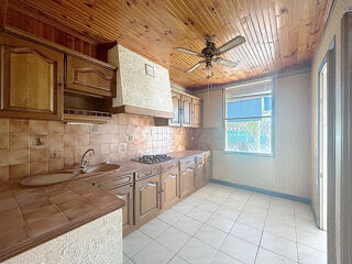 Vente Maison SORGUES - Maison 112m2, 3ch+dépendance, sur jardin 300m2 Sorgues