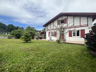  Maison � vendre 6 pi�ces 216 m�