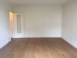  Appartement à louer 1 pièce 36 m²