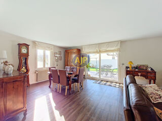  Maison à vendre 6 pièces 145 m²