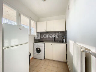  Appartement à louer 2 pièces 43 m²