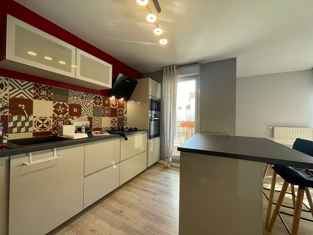 Location Appartement T2 meublé de 52 m² /  Balcon / Grigny Grigny sur rhone
