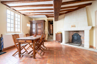  Maison � vendre 10 pi�ces 304 m�