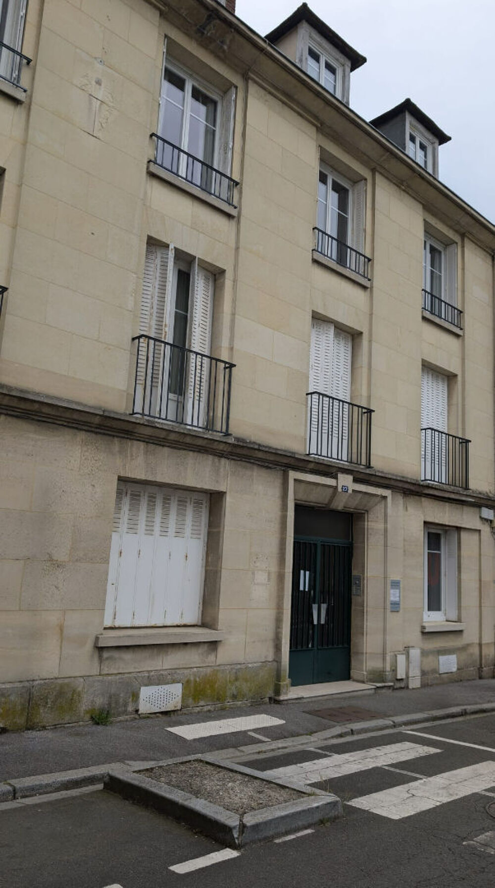 Appartement Beauvais 5 pièce(s) 142.40 m2