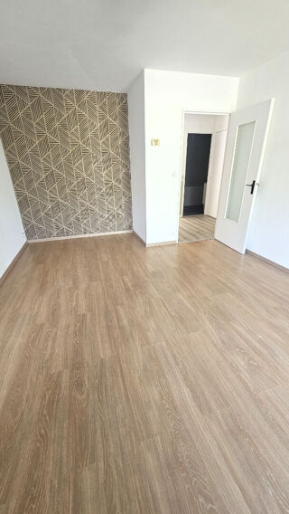  Appartement � vendre 4 pi�ces 79 m�
