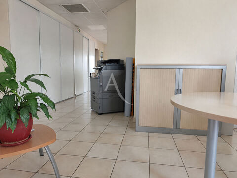   Local  professionnel 