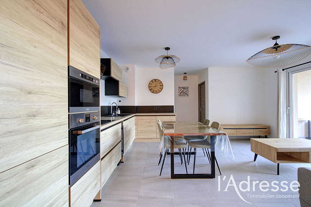 Location Appartement T3 meublé 65 m2 - Borgo Borgo