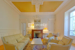  Appartement � vendre 7 pi�ces 198 m�