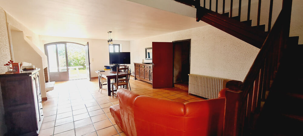 Vente Maison MAISON T7 AVEC ATELIER GARAGE ET 4974M²  DE TERRAIN Poucharramet