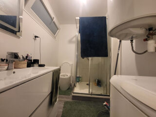  Immeuble � vendre 235 m�