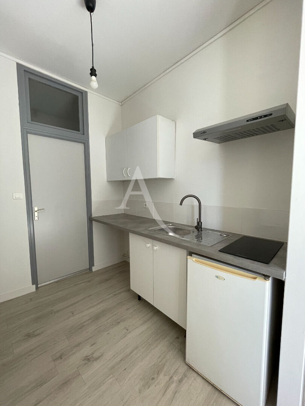 Appartement FONTENAY LE COMTE - 1 pièce(s) - 22 m2