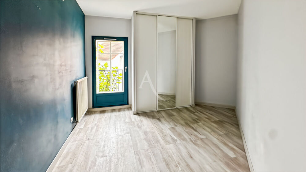 Vente Appartement Appartement Courdimanche 3 pi�ce(s) 57.7 m2 Courdimanche