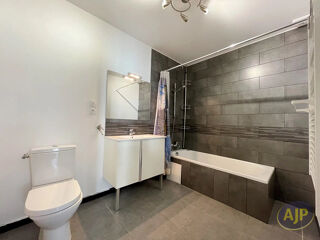  Maison � vendre 8 pi�ces 204 m�