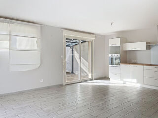  Maison � louer 4 pi�ces 82 m� Ecouflant