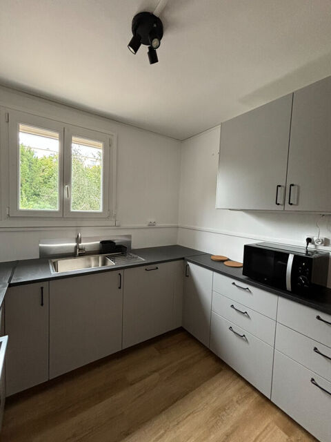  Appartement � louer 5 pi�ces 11 m� Massy