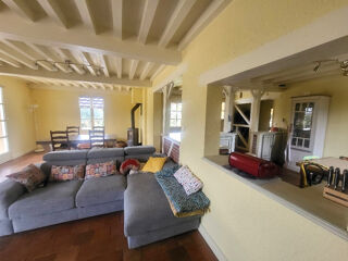  Maison  vendre 8 pices 155 m