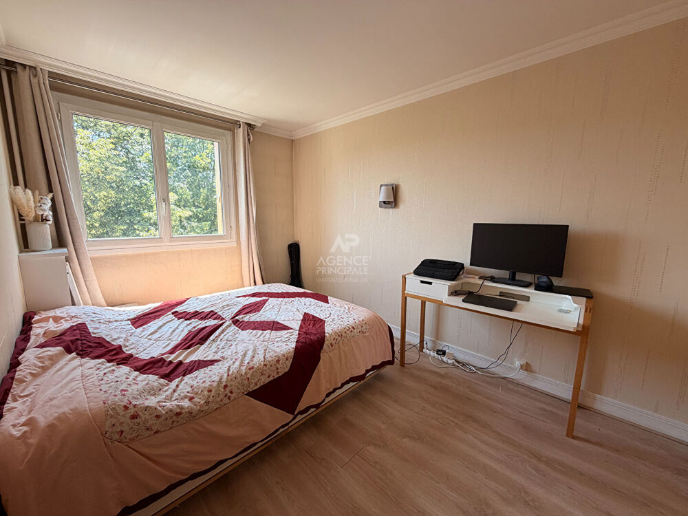 Location Appartement Appartement 3 pièce(s) 55 m2 15 min à pied RER A - Saint Germain En Laye Saint germain en laye