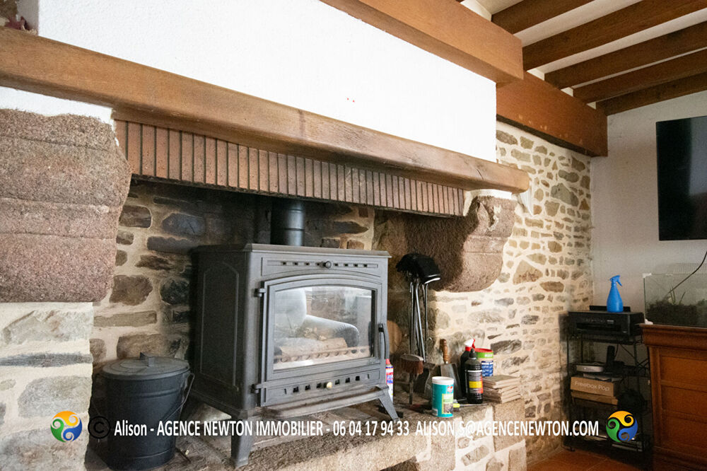Vente Maison MAYENNE, Gorron, La Dorée : jolie maison individuelle en pierre de 3 chambres avec jardin, située en bordure de village. La doree