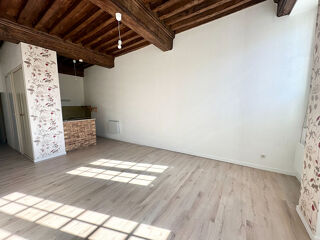  Appartement à louer 1 pièce 34 m²