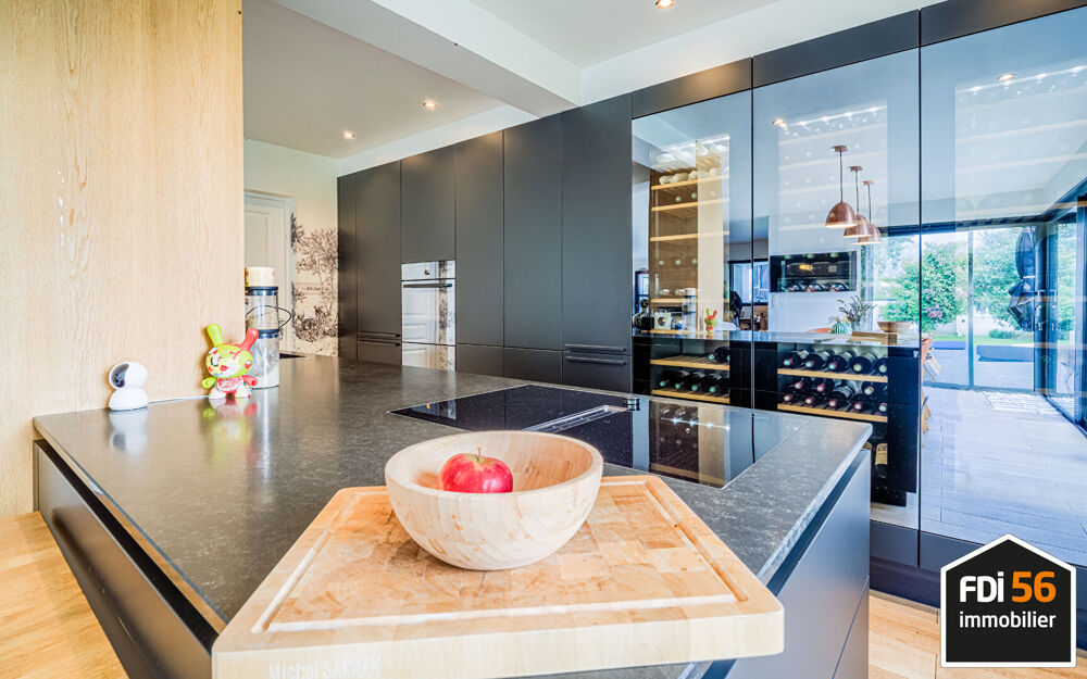 EXCLUSIVITÉ - MAISON CONTEMPORAINE D'EXCEPTION AVEC PISCINE ET JACUZZI - LANGUIDIC