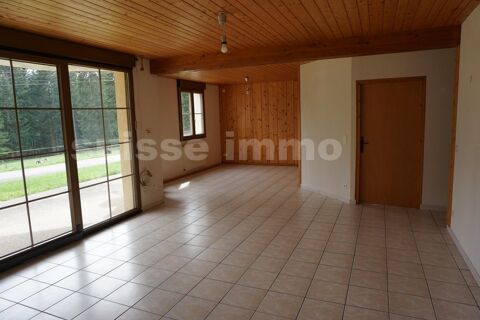 Appartement - 6 pièce(s) - 104 m2 240000 Villers-le-Lac (25130)