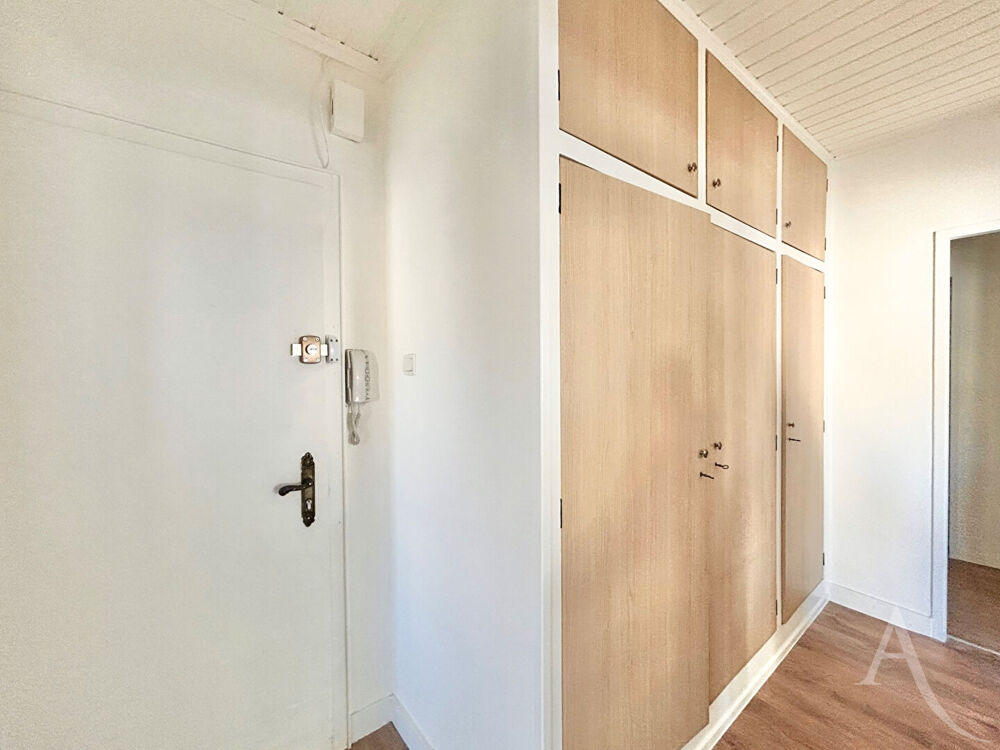 Vente Appartement HAYANGE quartier Mairie - T5 moderne rénové de 108 m² avec ascenseur Hayange