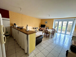  Maison à louer 4 pièces 102 m²