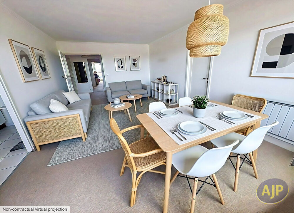 LE POULIGUEN - 85 m² dernier étage avec vue imprenable sur le port de plaisance