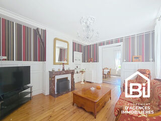 Maison à vendre 9 pièces 179 m²