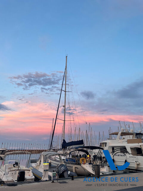 Sur le Port restaurant Fonds de commerce 390000 83400 Hyeres