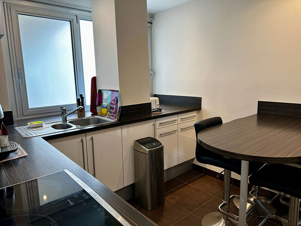 Vente Appartement NANCY - Hyper centre - Appartement 3 chambres - parking - cave Nancy