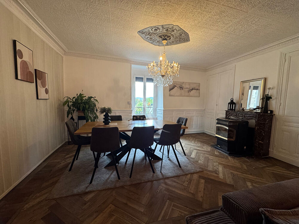 Vente Maison Maison de bourg 7 pièce(s) - 134 m2 - Beaulieu Beaulieu