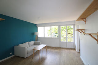  Appartement à louer 2 pièces 45 m²