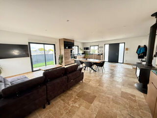  Maison  vendre 5 pices 198 m