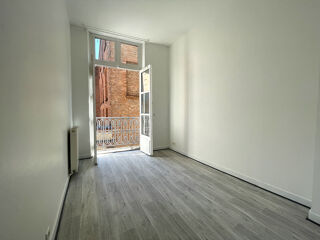  Appartement à louer 3 pièces 71 m²