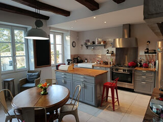  Villa � vendre 14 pi�ces 390 m�